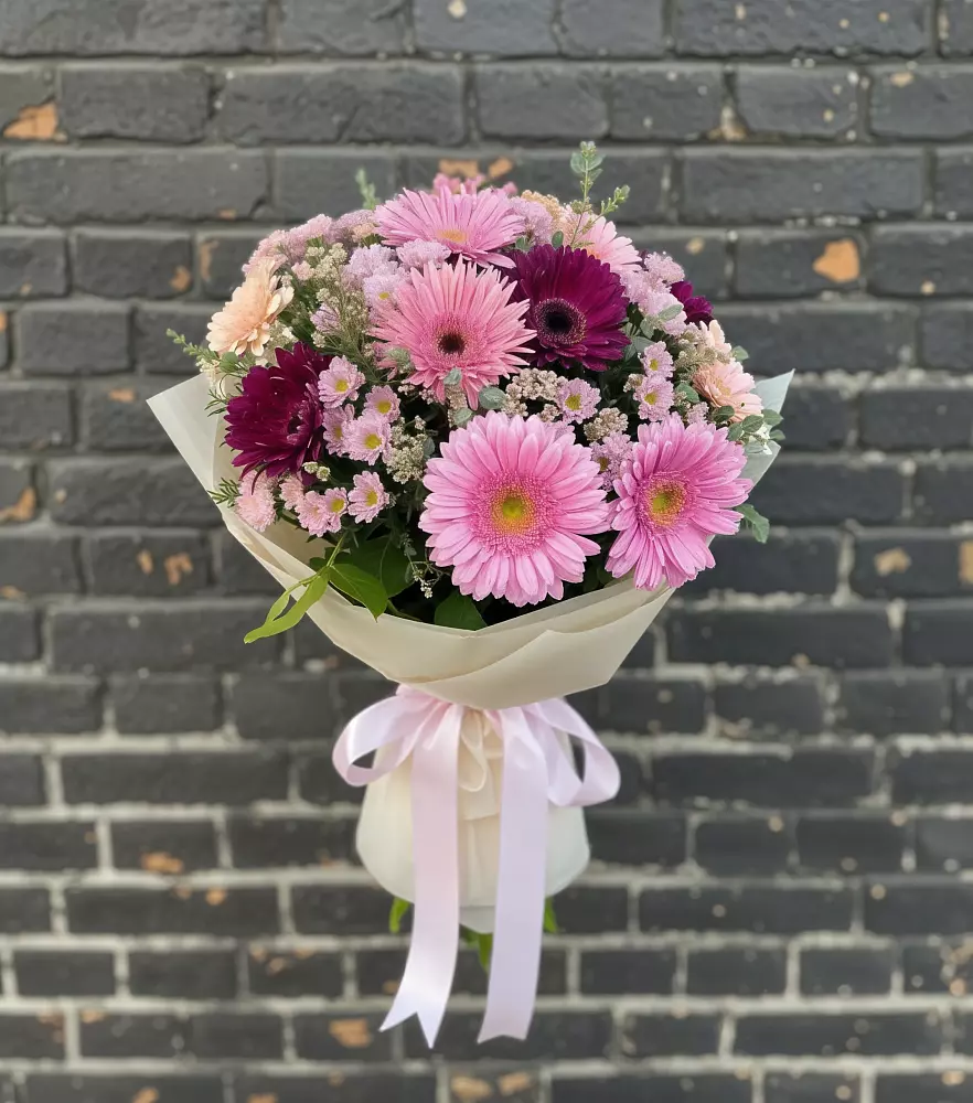 Букет цветов из: Герберы и Хризантемы в Галиче