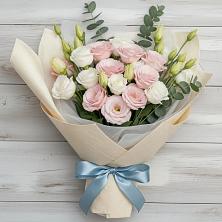 Букет цветов из:  Лизиантусы в Галиче