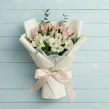 Букет цветов из:  Альстромерии в Галиче