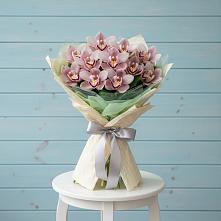 Букет цветов из:  Орхидеи и Розы в Галиче