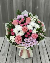 Букет цветов из:  Альстромерии, Гвоздики, Розы и Хризантемы в Галиче