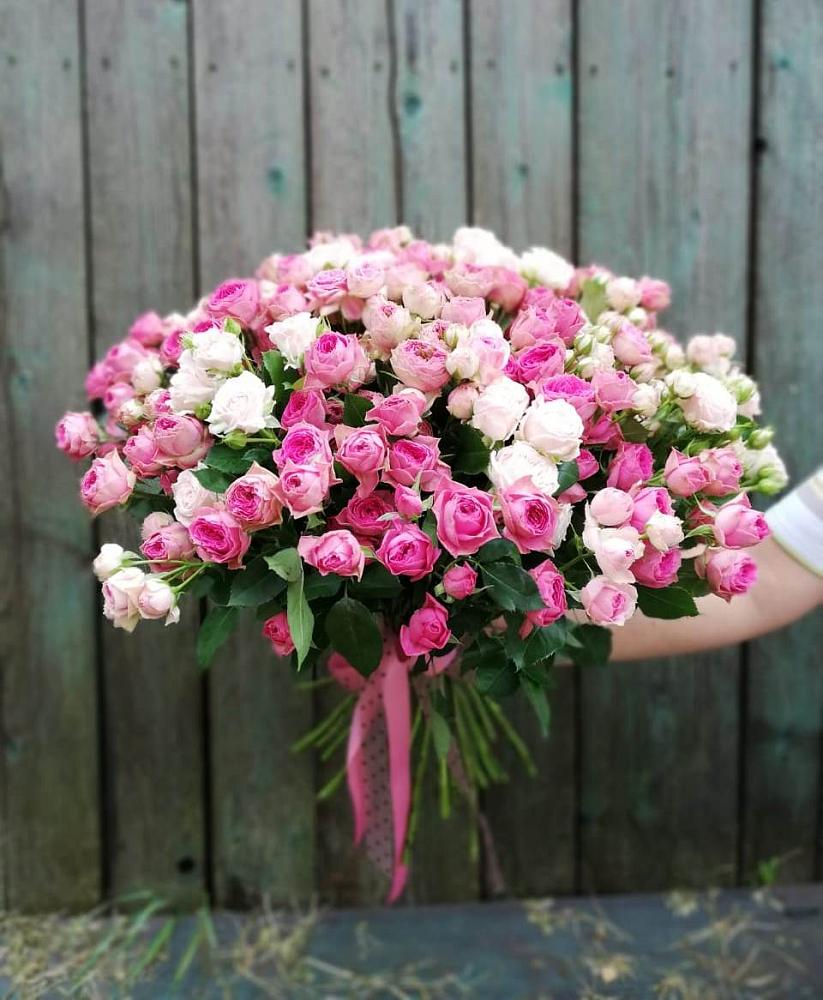 Букет Розовые кустовые розы Натали и Лав Лидия в Галиче