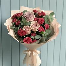 Букет цветов из:  Гвоздики и Розы в Галиче