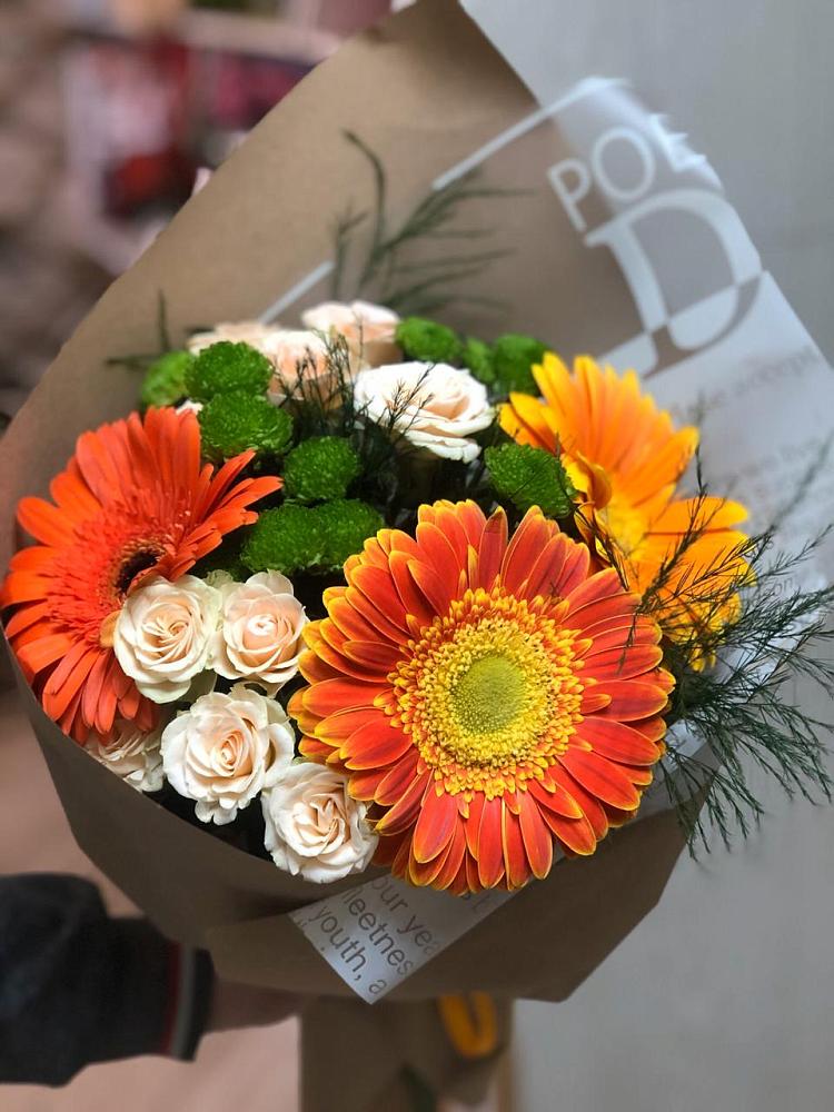 Букет цветов из: Герберы, Хризантемы и Розы в Галиче