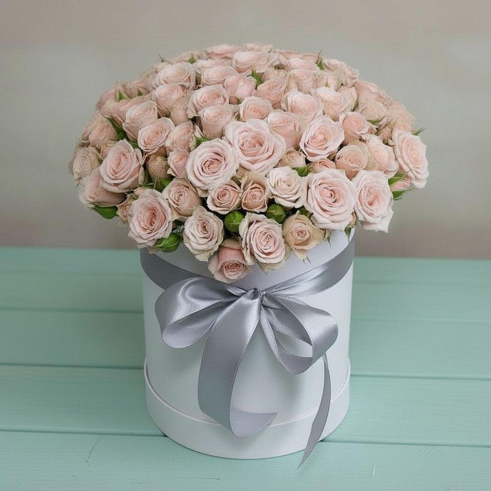 Цветочная композиция из Розы в шляпной коробке в Галиче